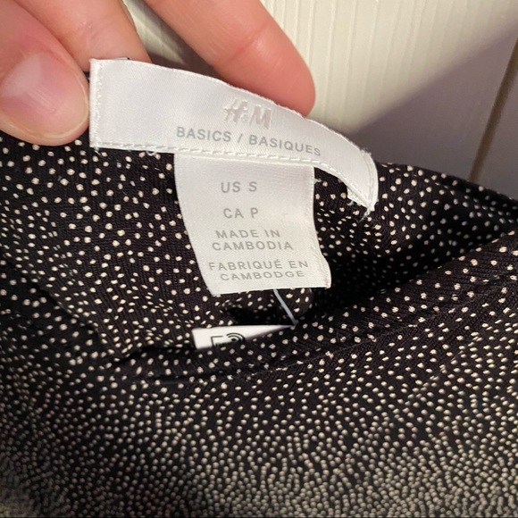 NWT H&M polka dot romper - Picture 6 of 8